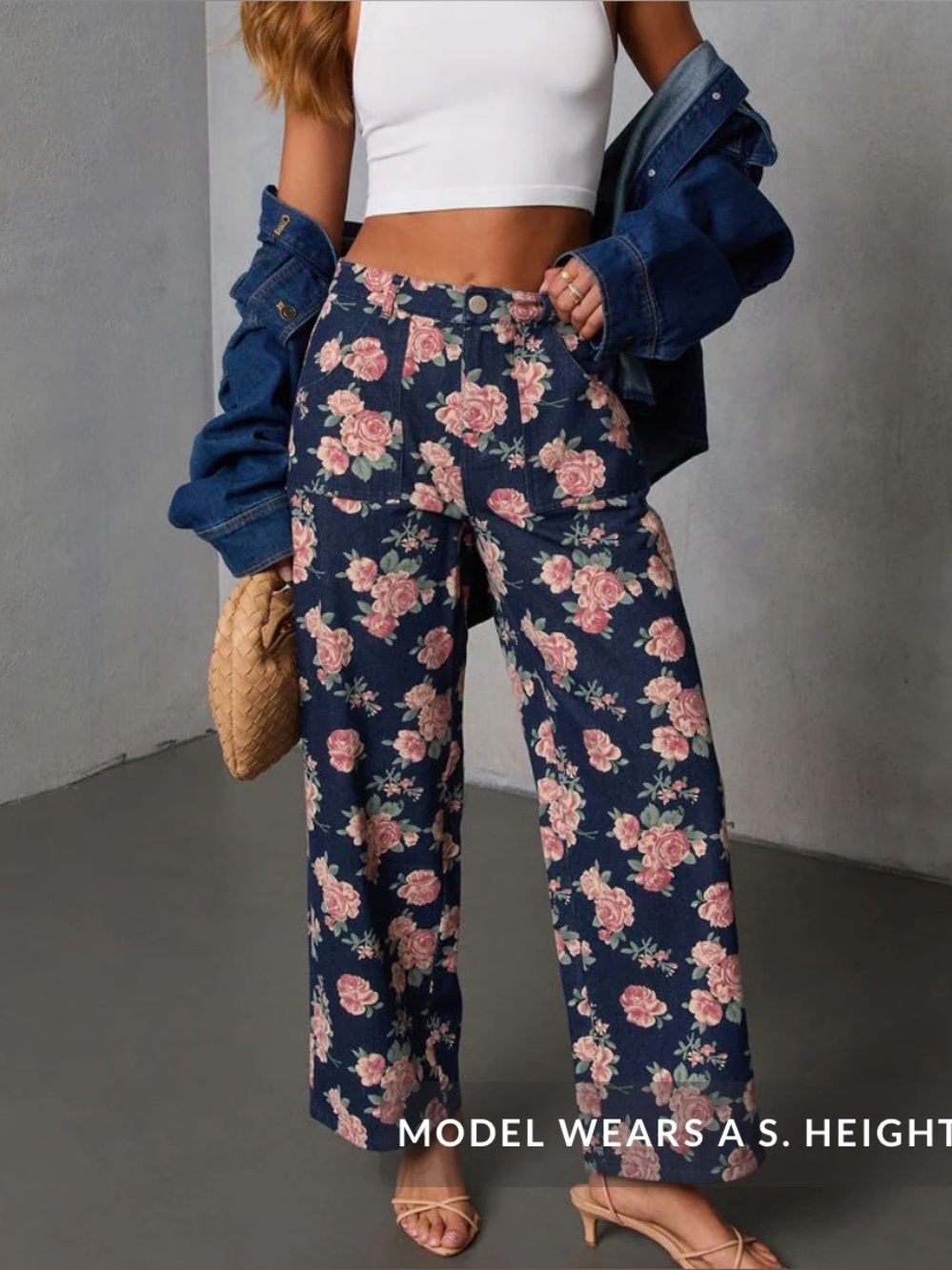 New Bloom Rigid High Rise Straight Leg Printed Jeans size Medium